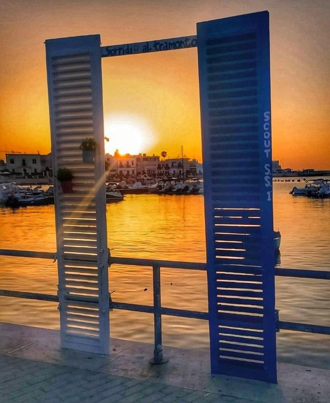 La Casa Del Pescatore N 33 - Porto Di St Spirito Bari Kültér fotó