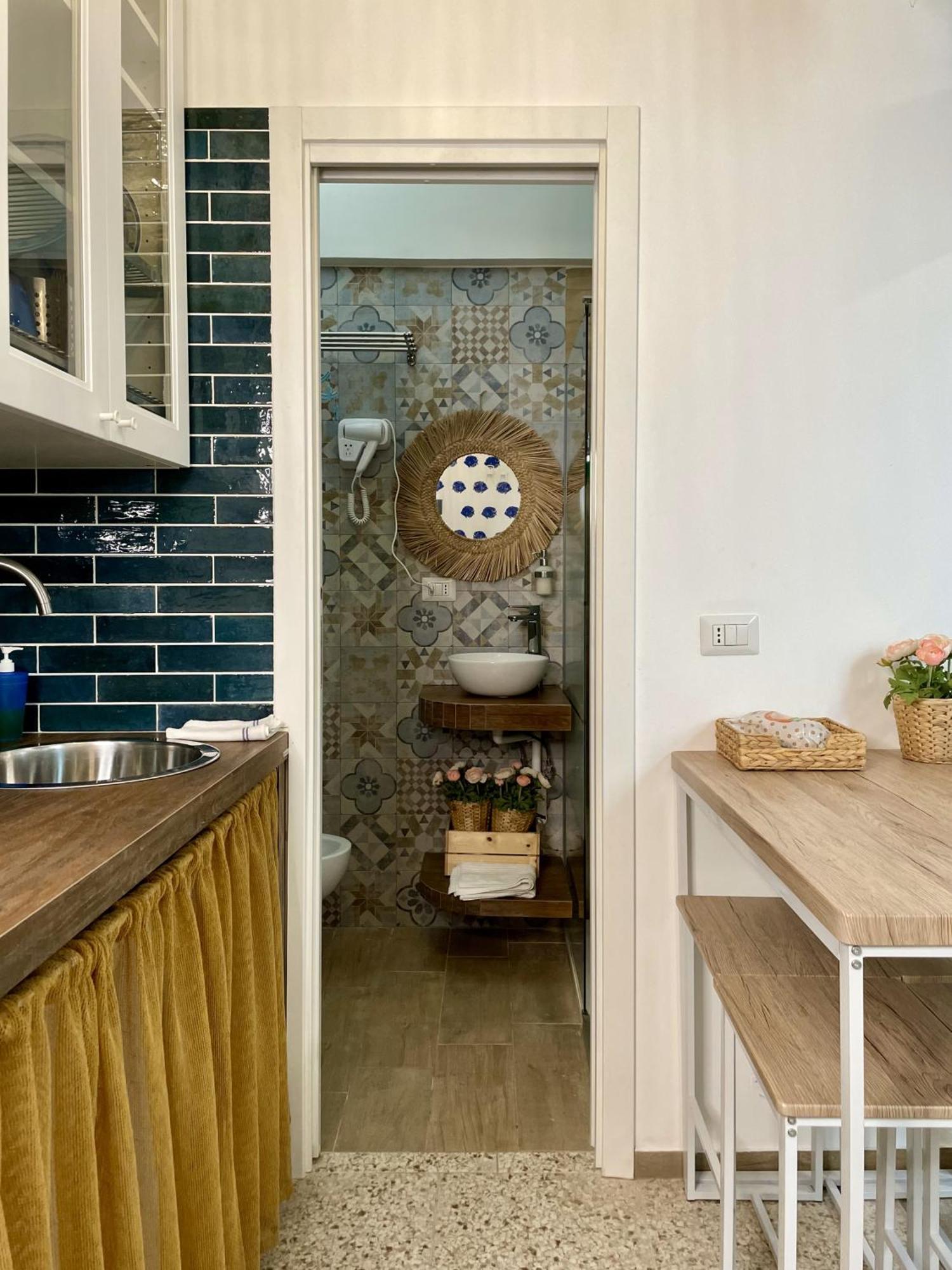 La Casa Del Pescatore N 33 - Porto Di St Spirito Bari Kültér fotó